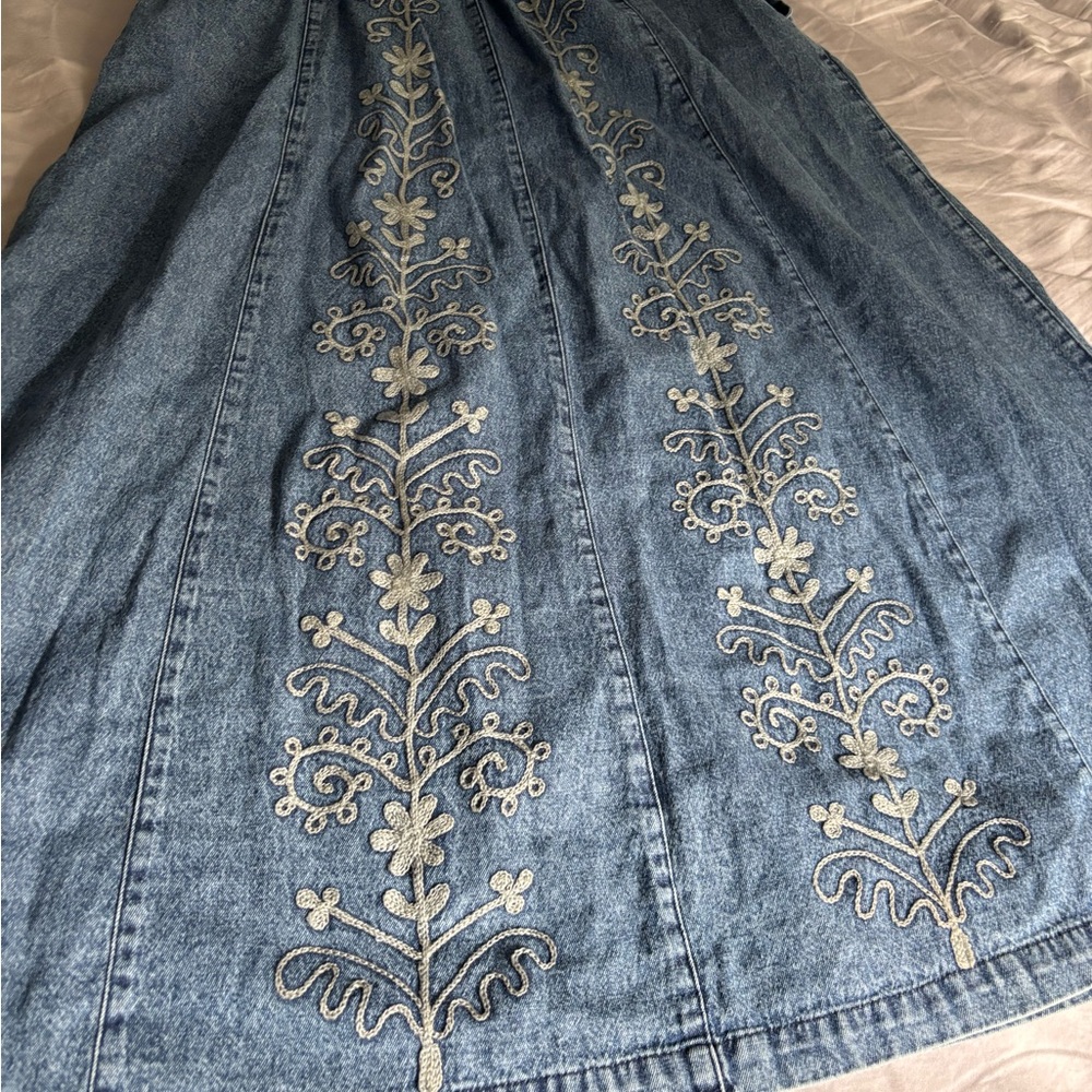 Embroidered Denim High Rise Maxi Skirt. - Picture 10 of 12